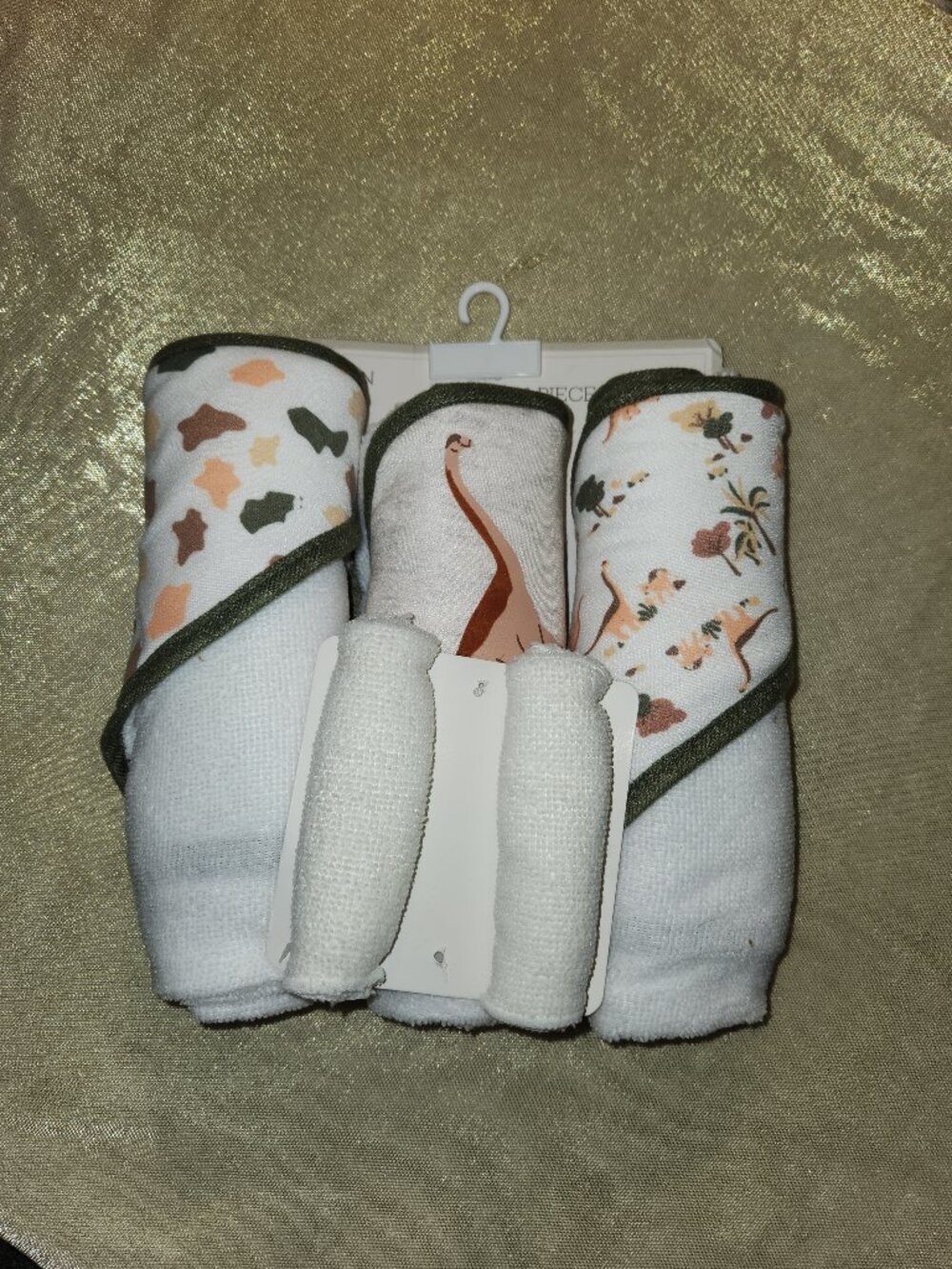 NEW Baby Dinosaur Hooded Bath Towels Washcloths 5 Piece Set Gift White Green